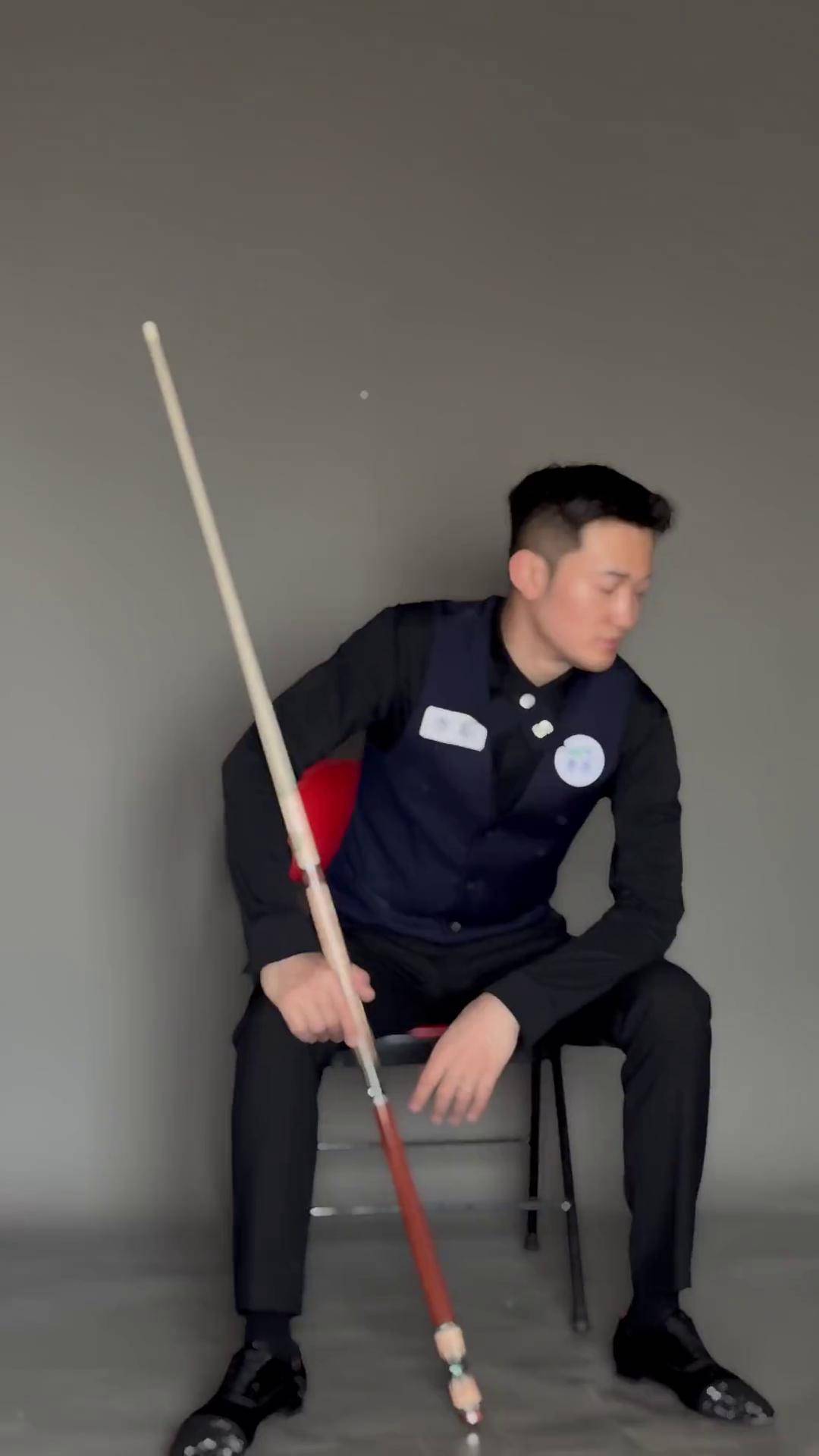 竞产业向更 竞产业向更